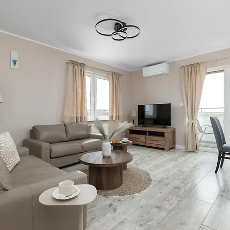 Przy Plazy Reymonta By Renters 아파트 *
